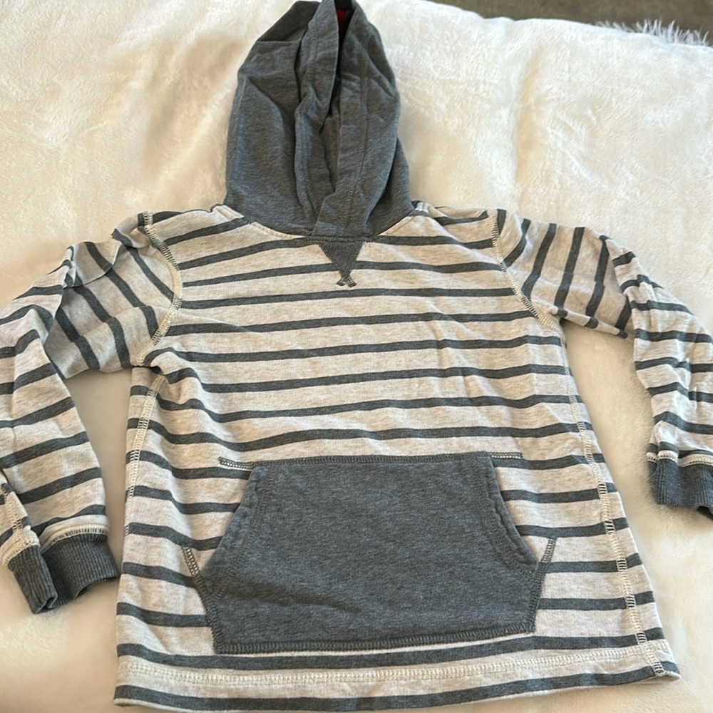Hanna Anderson lightweight sweatshirt 110/5yr